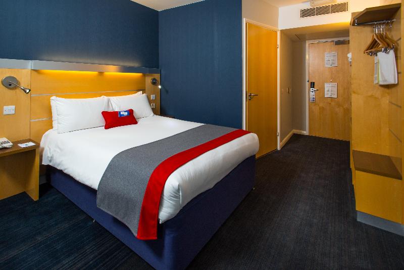 Holiday Inn Express Bedford - Oda