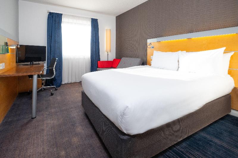 Holiday Inn Express Bedford - Oda