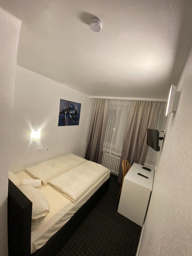 Hotel Luise - Oda