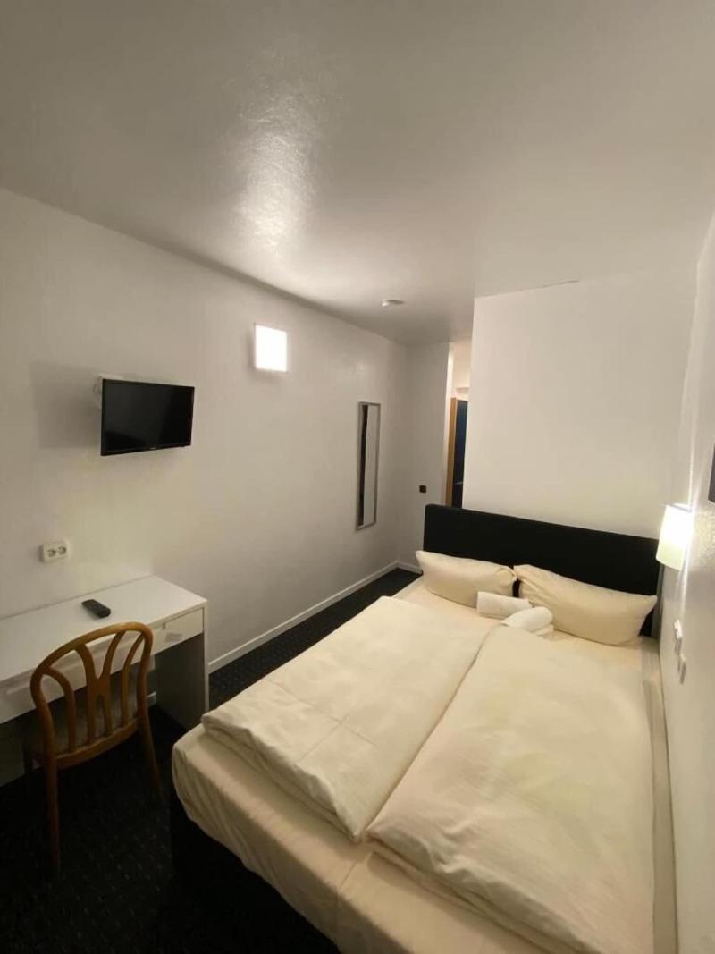Hotel Luise - Oda