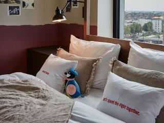 25hours Hotel Duesseldorf Das Tour fotoÄŸrafÄ±