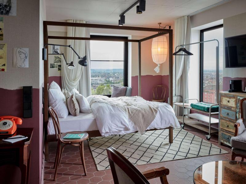 25hours Hotel Duesseldorf Das Tour - Oda