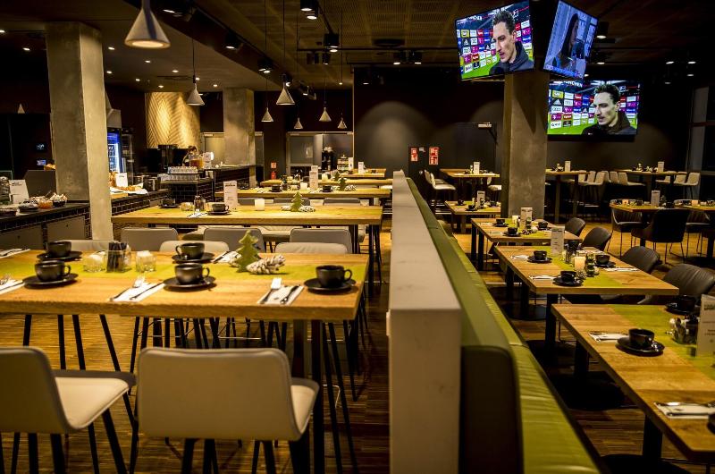 H4 Hotel Monchengladbach - Restoran