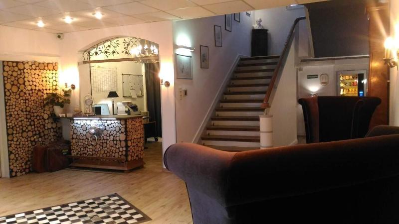 Hotel Berliner Hof - Lobi