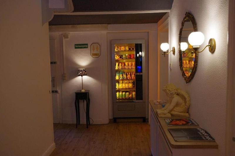 Hotel Berliner Hof - Lobi