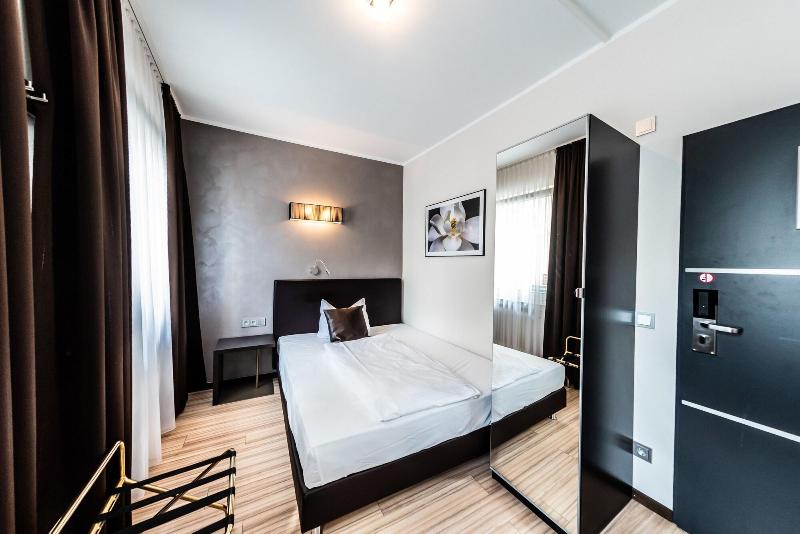 Mauritius Komfort Hotel In Der Altstadt - Oda