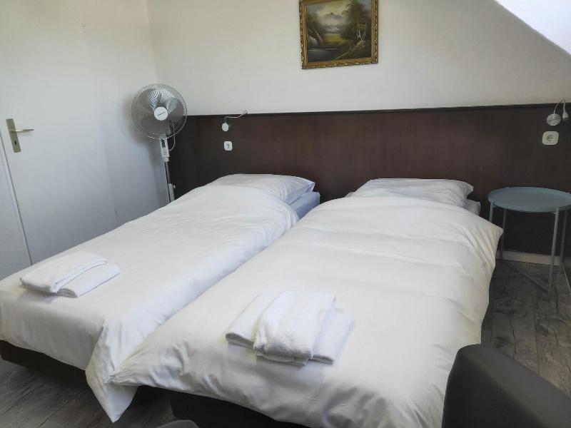 Hotel Tempelhof - City-Messe-Arena - Oda