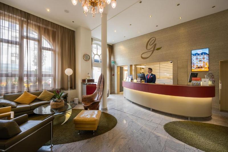 Gaia Hotel - Lobi