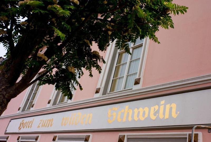 Hotel Zum Wilden Schwein - Genel