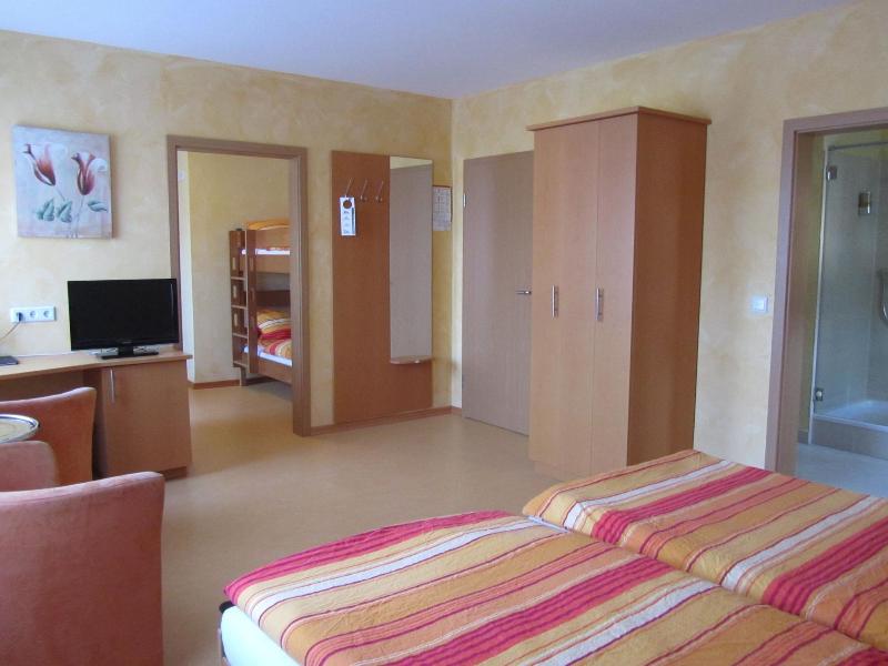 Land-gut-race-Hotel zur Burg Nürburgring - Oda