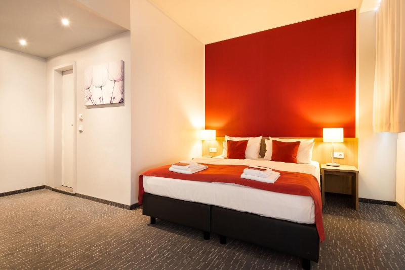 Biendo Hotel Chemnitz - Oda