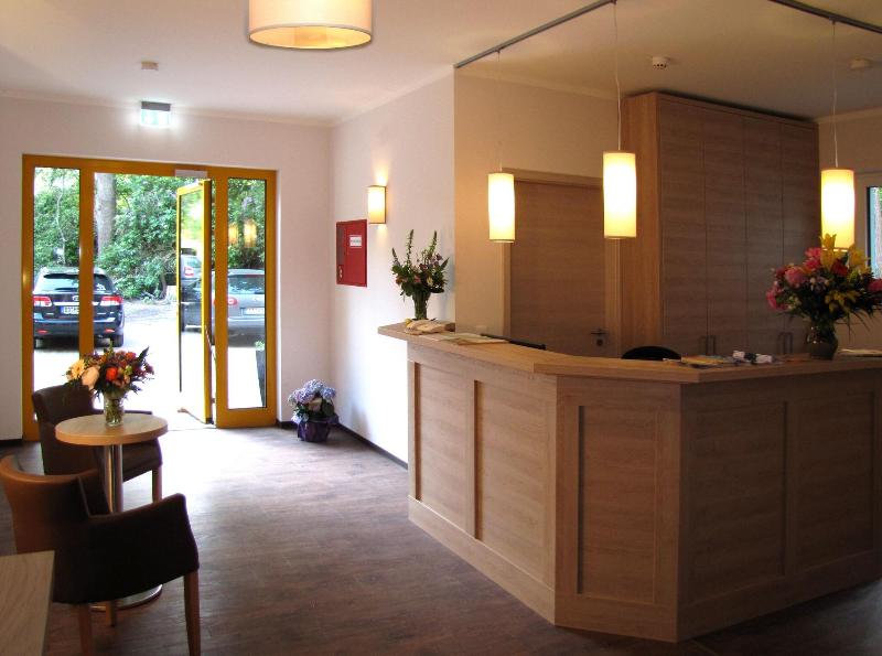 Hotel Zur Ostsee - Lobi