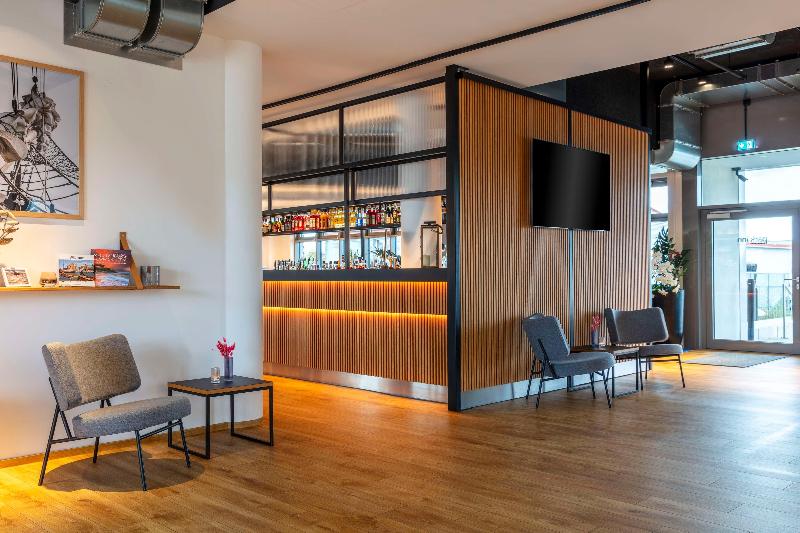 Park Inn By Radisson Wismar - Lobi