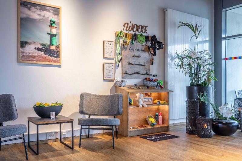 Park Inn By Radisson Wismar - Lobi