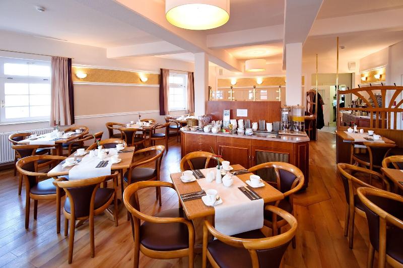 Hotel Am Alten Hafen - Lobi