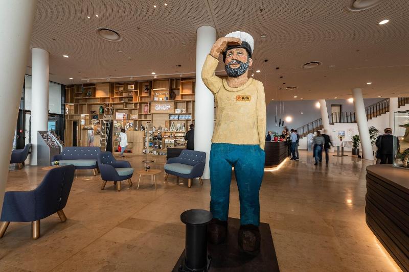Jufa Hotel Hamburg Hafencity - Lobi