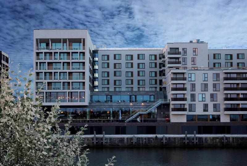 Jufa Hotel Hamburg Hafencity - Oda