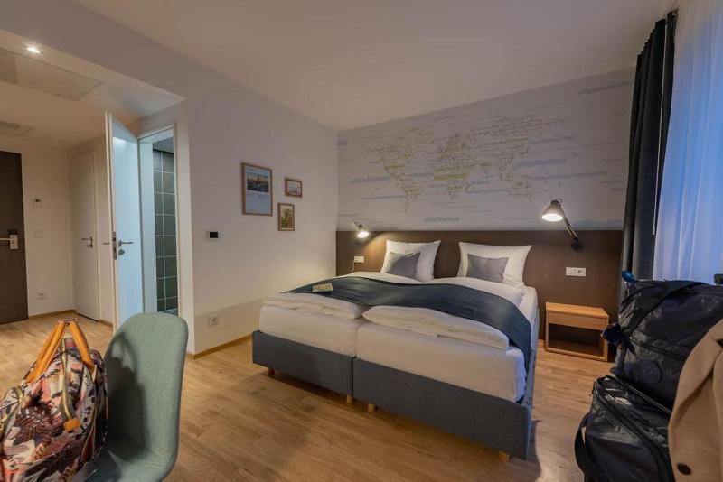 Jufa Hotel Hamburg Hafencity - Oda