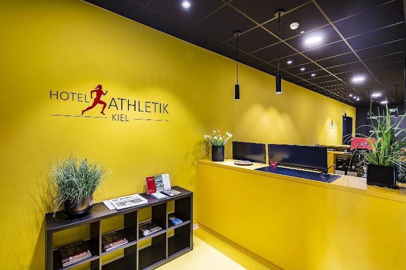 Hotel Athletik Kiel - Lobi
