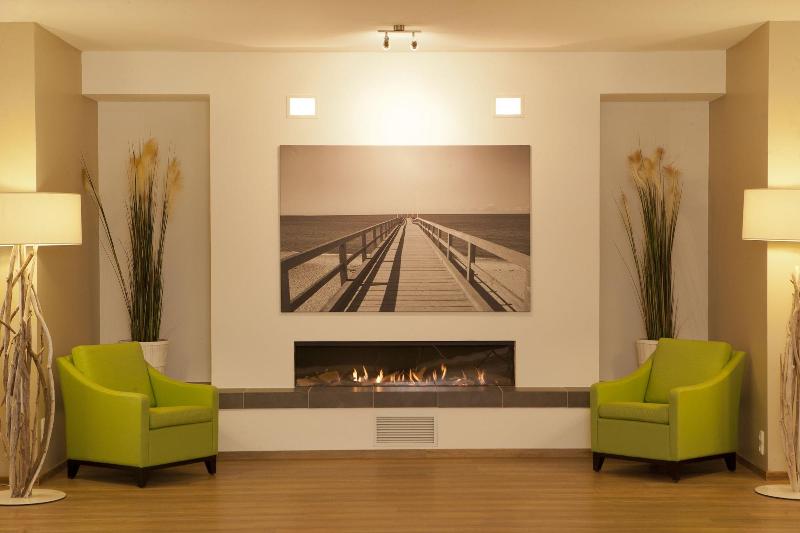 Strandhotel Weissenhäuser Strand - Lobi