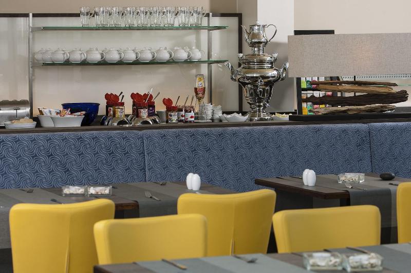 Strandhotel Weissenhäuser Strand - Restoran