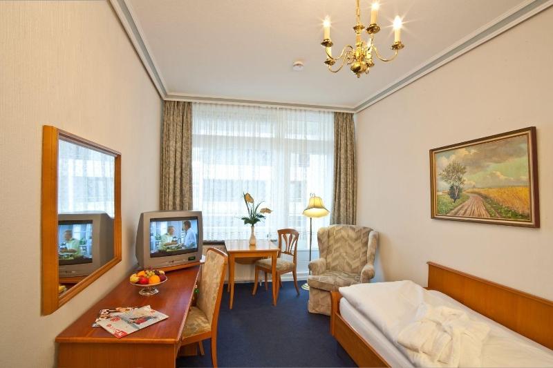 Strandhotel Monbijou - Oda