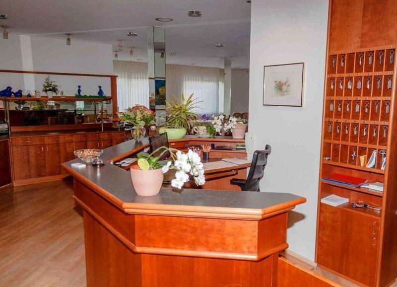 Hotel Am Steinberg - Lobi