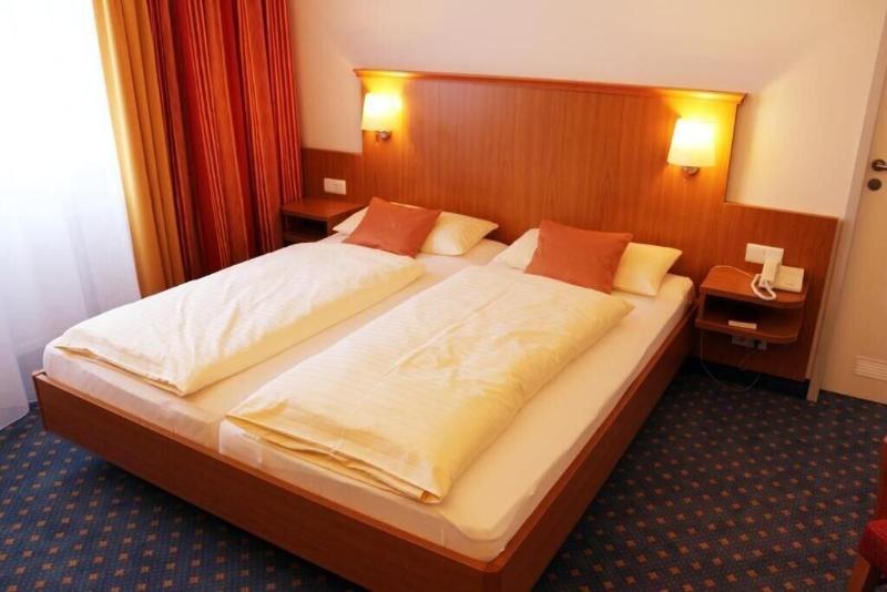 Hotel Am Steinberg - Oda
