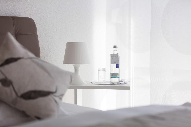 Friends Hotel Bad Salzuflen - Oda