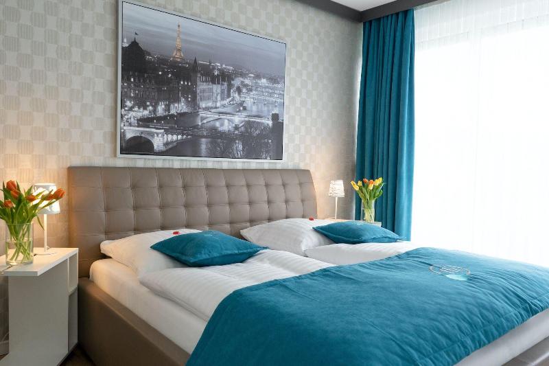 Friends Hotel Bad Salzuflen - Oda