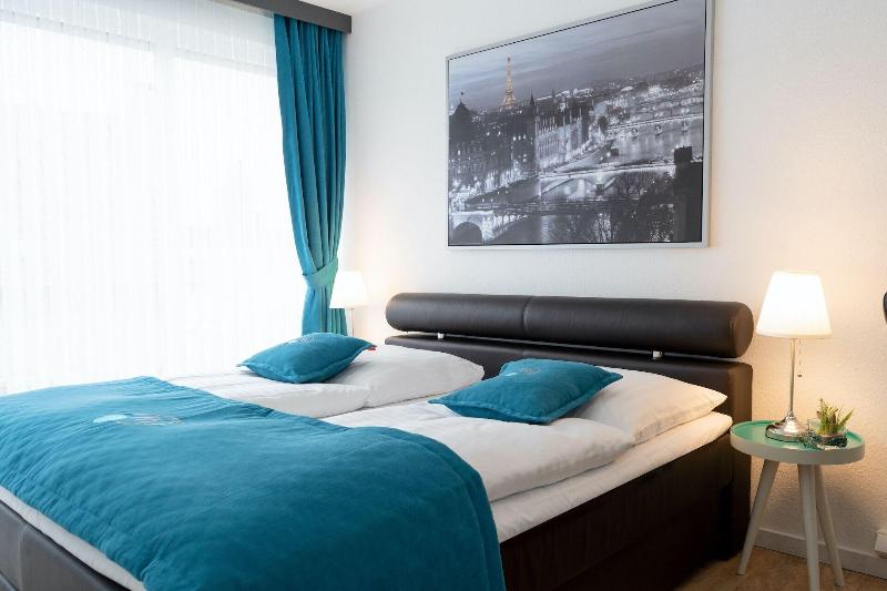 Friends Hotel Bad Salzuflen - Oda