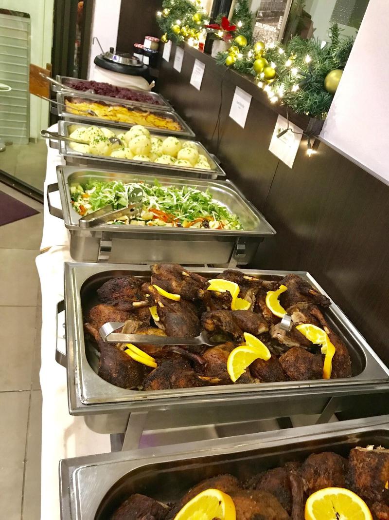 Boutique Hotel Goldene Henne - Lobi