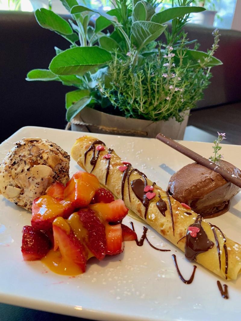 Boutique Hotel Goldene Henne - Lobi