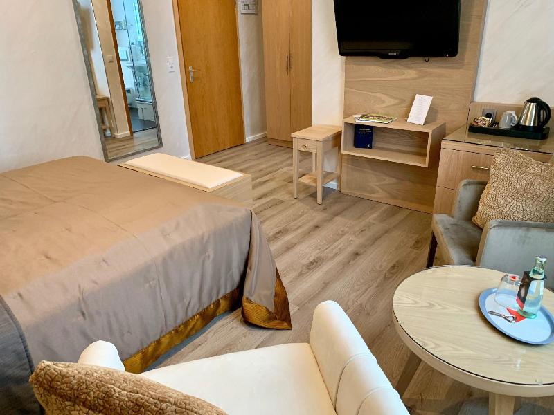 Boutique Hotel Goldene Henne - Oda