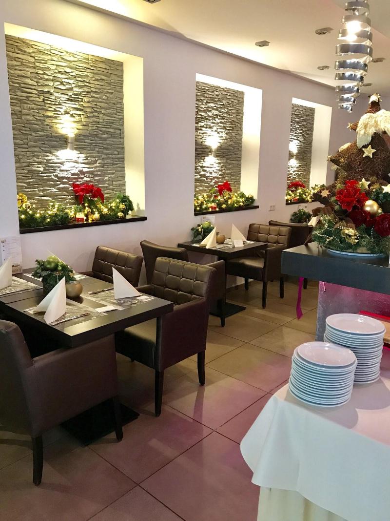 Boutique Hotel Goldene Henne - Restoran