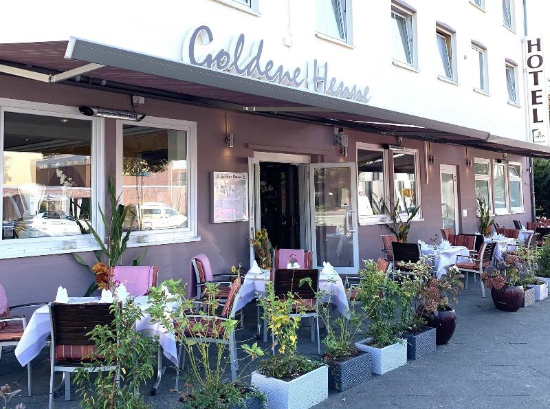 Boutique Hotel Goldene Henne - Teras