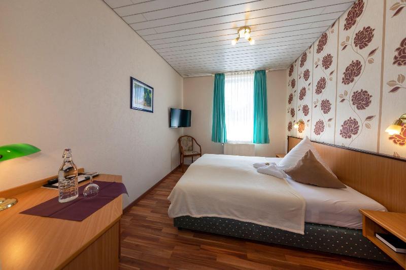 Restaurant & Landhotel Zum Niestetal - Oda