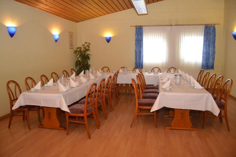 Restaurant & Landhotel Zum Niestetal - Restoran