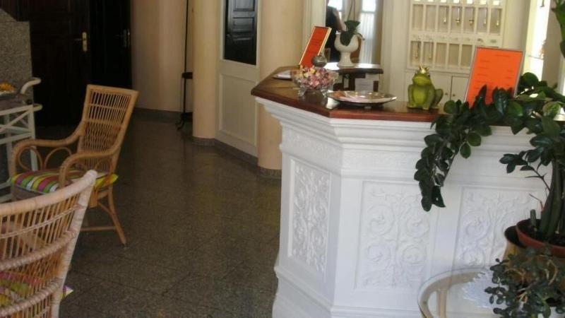 Hotel Am Theater Beim Schloss - Lobi