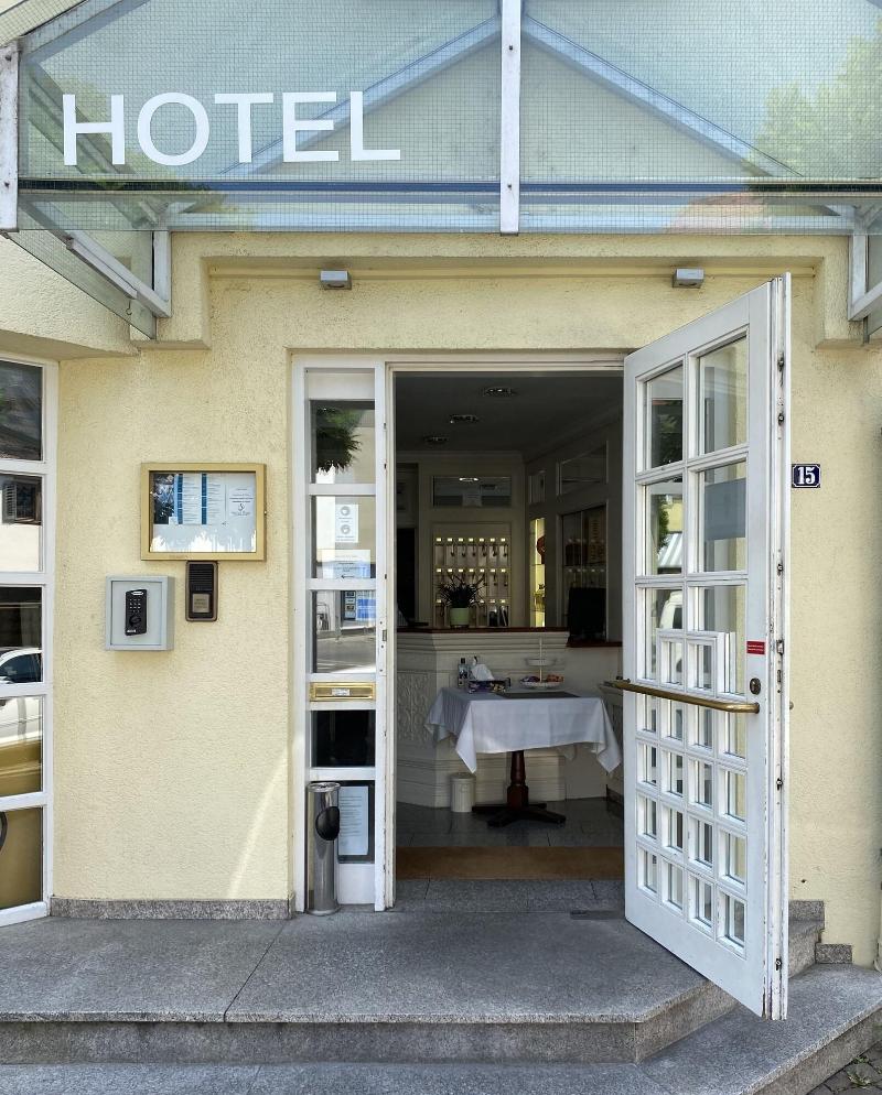 Hotel Am Theater Beim Schloss - Genel