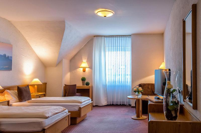 Hotel Restaurant Schwyzerhuesli - Oda