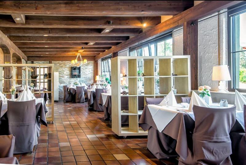 Hotel Restaurant Schwyzerhuesli - Restoran