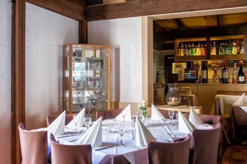 Hotel Restaurant Schwyzerhuesli - Restoran