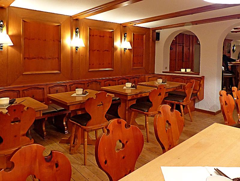 Hotel Restaurant Schwyzerhuesli - Restoran