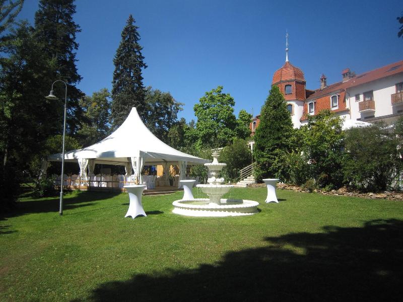 Parkhotel Schillerhain - Genel