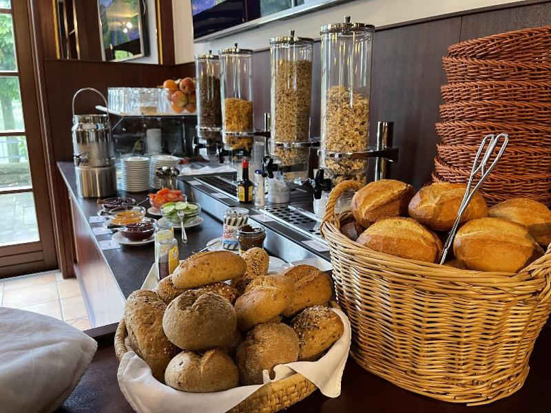 Hotel Garni Cafe Im Hamm - Restoran