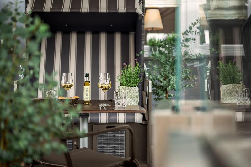 Romantik Hotel Schubert - Teras