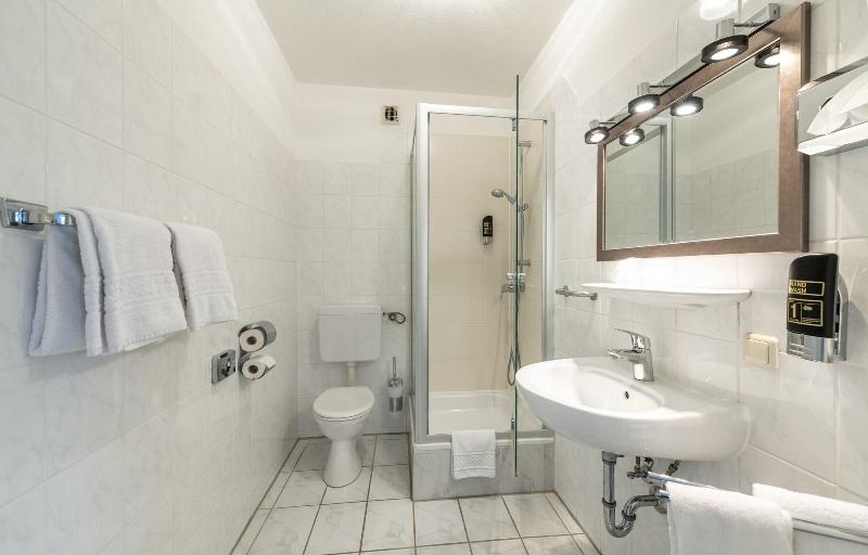 Hotel Krone - Oda