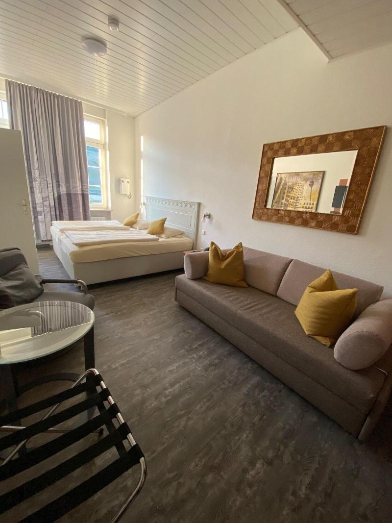 Hotel Krone - Oda