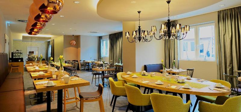 Weinhotel Kaisergarten - Restoran